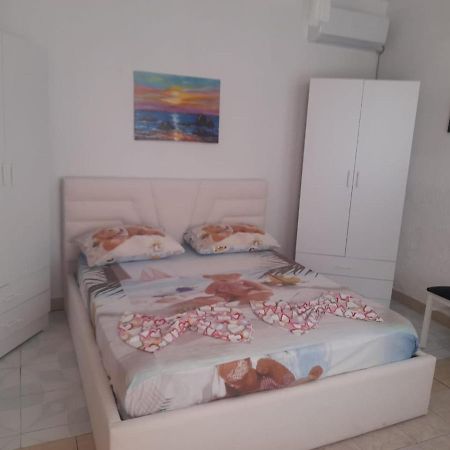 Durres Beach Rooms Eksteriør bilde