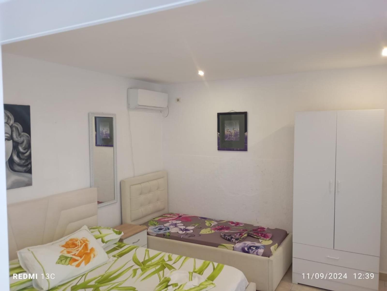 Durres Beach Rooms Eksteriør bilde